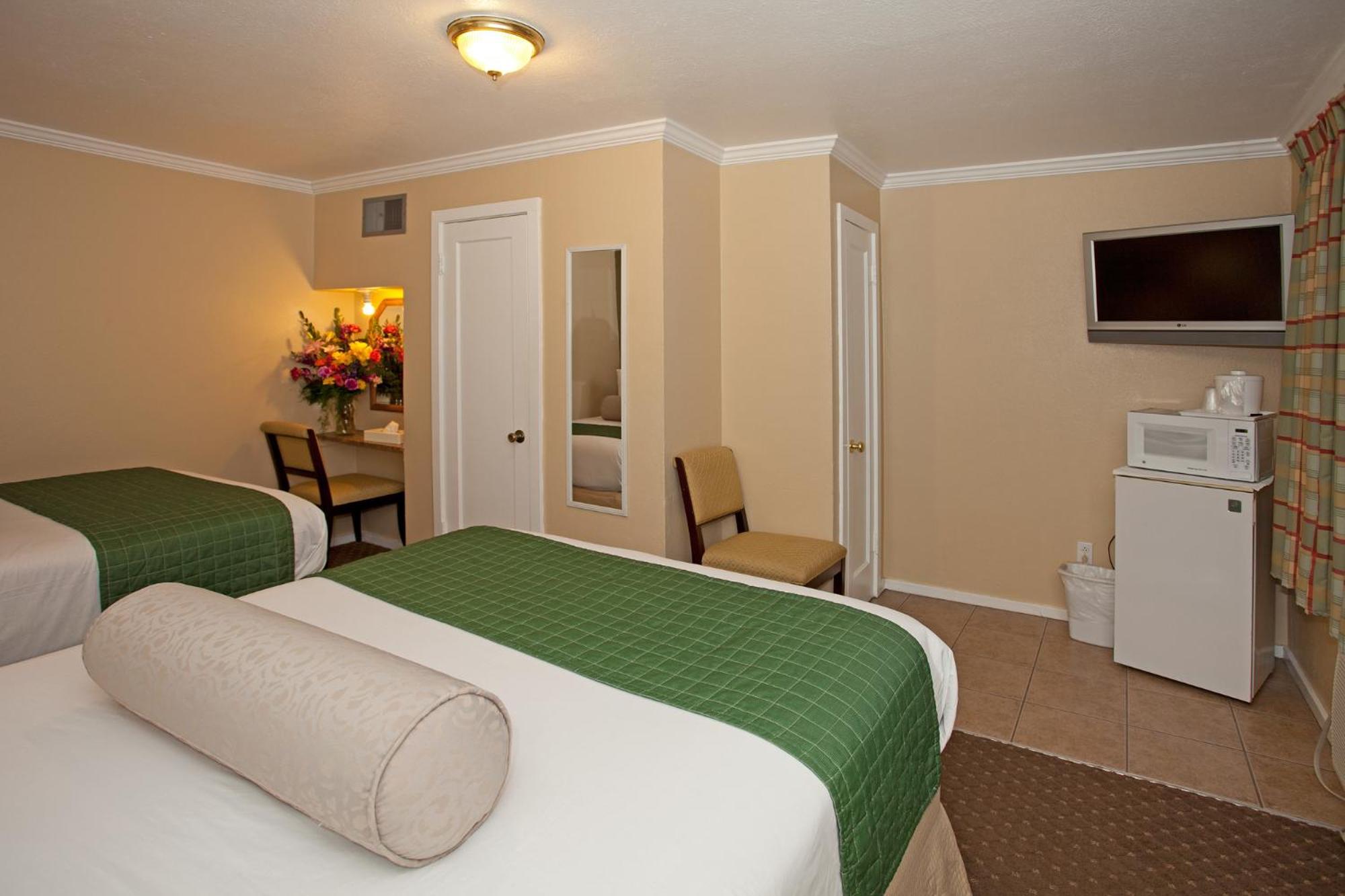 Traveler'S Inn Williams, Ca Modern Renovated Hotel Værelse billede
